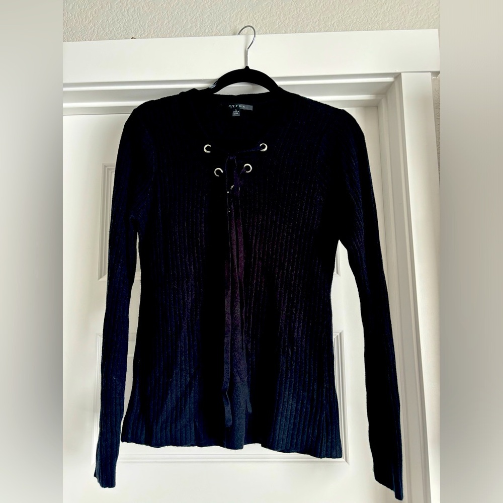 Black lace up top size large